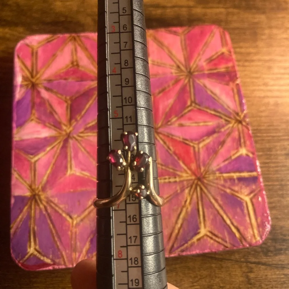 TODAY ONLY VINTAGE Size 7 Garnet Ring - Picture 4 of 5